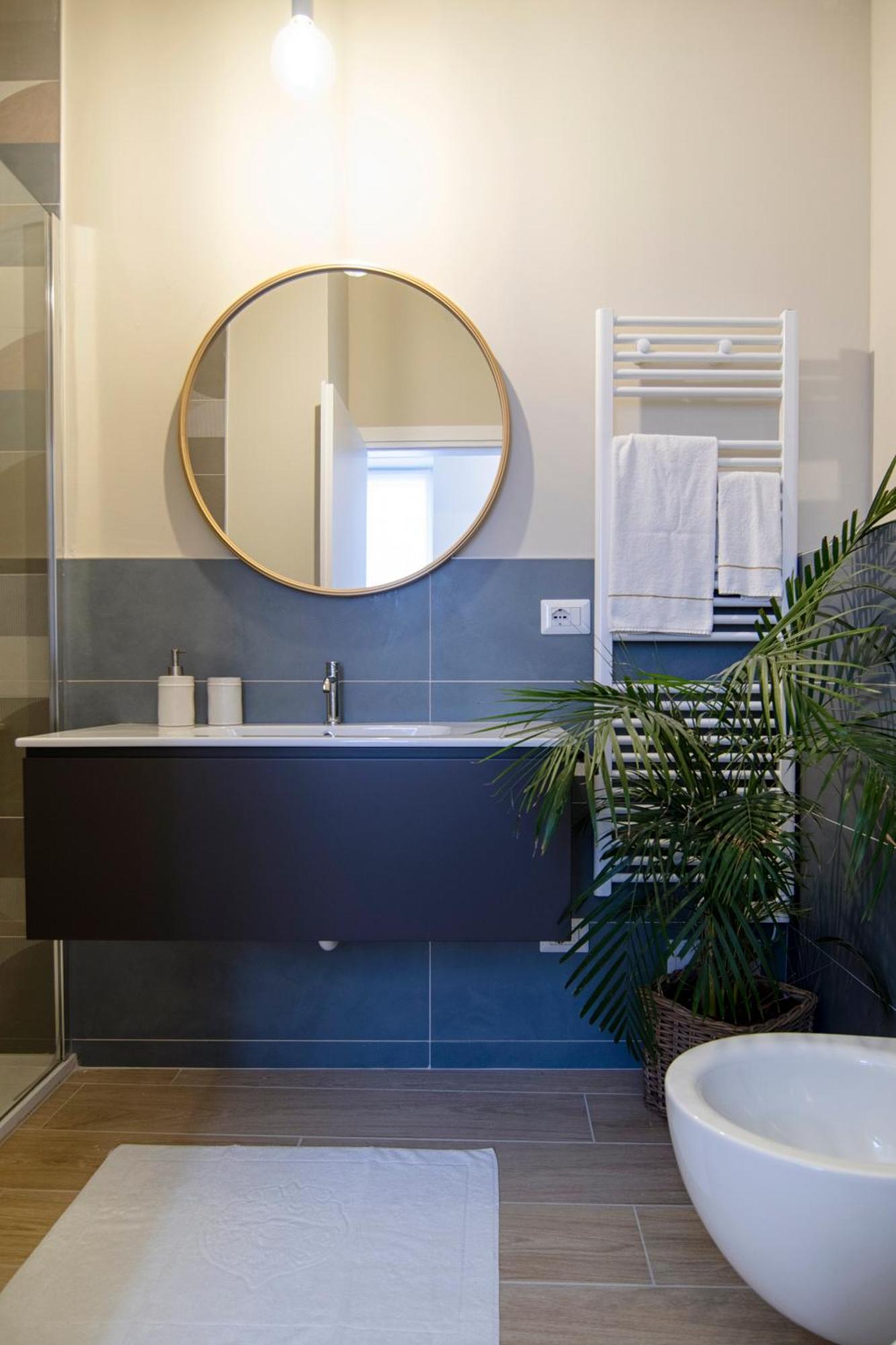 Gigi Suites&Apartments Стреза Екстериор снимка