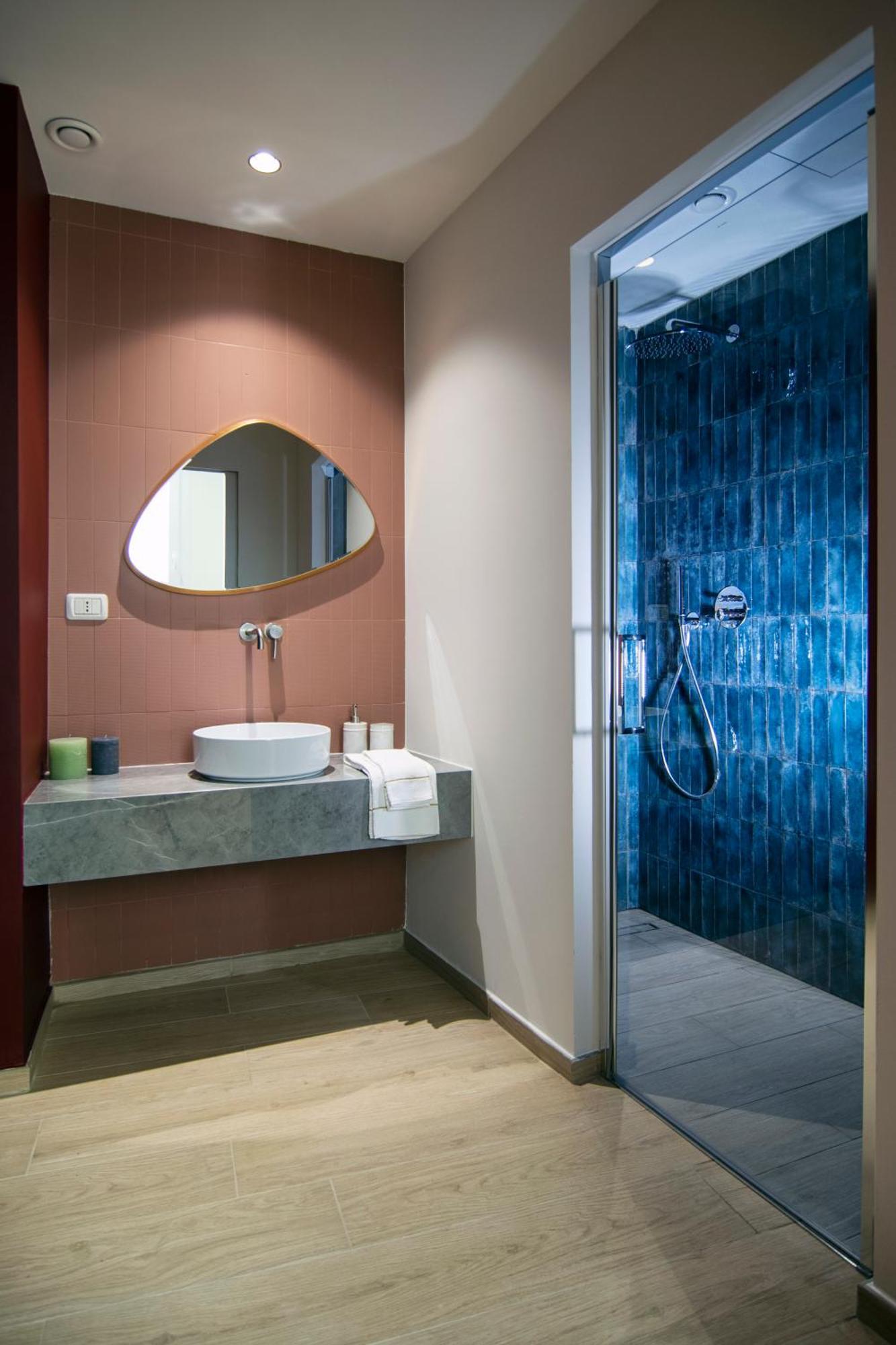 Gigi Suites&Apartments Стреза Екстериор снимка